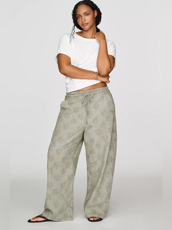 Pilcro Pants - Pilcro Izzie Relaxed Full-Length Cargo Barrel Pants Size S NWOT